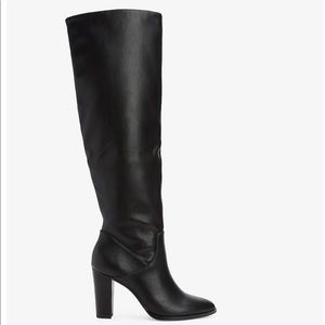 Block heel fall boots